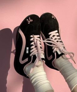 [HÀNG SẴN CHÍNH HÃNG] Giày CAT AND SOFA EMOJI LABS ĐEN HỒNG (THÊU NƠ)